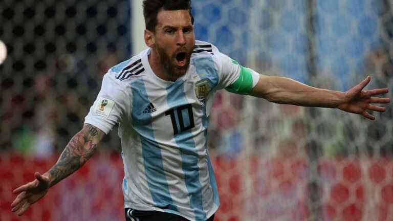 ¡Argentina campeón del mundo y su camiseta conmemorativa se agota rápidamente!