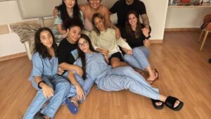 Familiares de Pelé se reúnen a su lado durante Navidad mientras lucha contra el cáncer