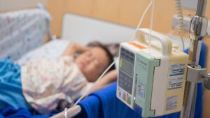 Alerta en Oaxaca por sospecha de 3 casos de rabia humana en niños